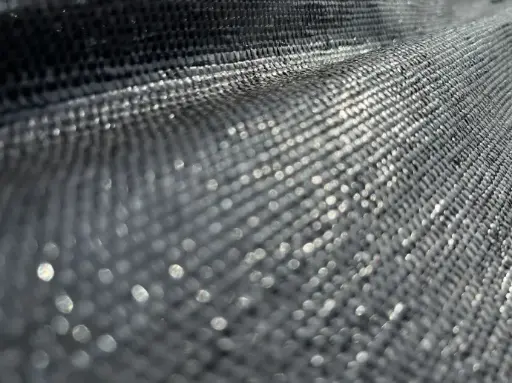 40/40 kN szőtt geotextília tekercs, 5.3 m x 100 m